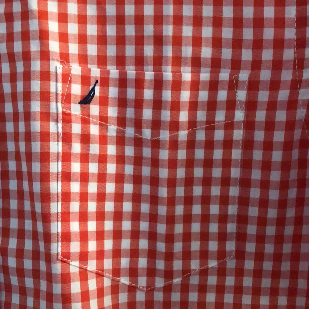 Boys M (10-12) short sleeved button up. - Picture 2 of 5